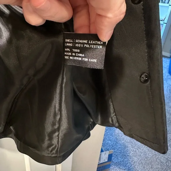 AVANTI Black Leather Women's Jacket - Picture 10 of 15